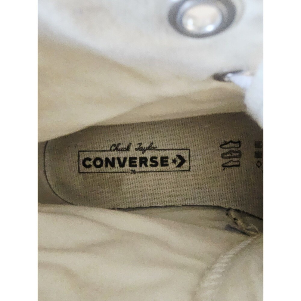 Converse Chuck Taylor Women's Sneakers Size 7 - Picture 9 of 9
